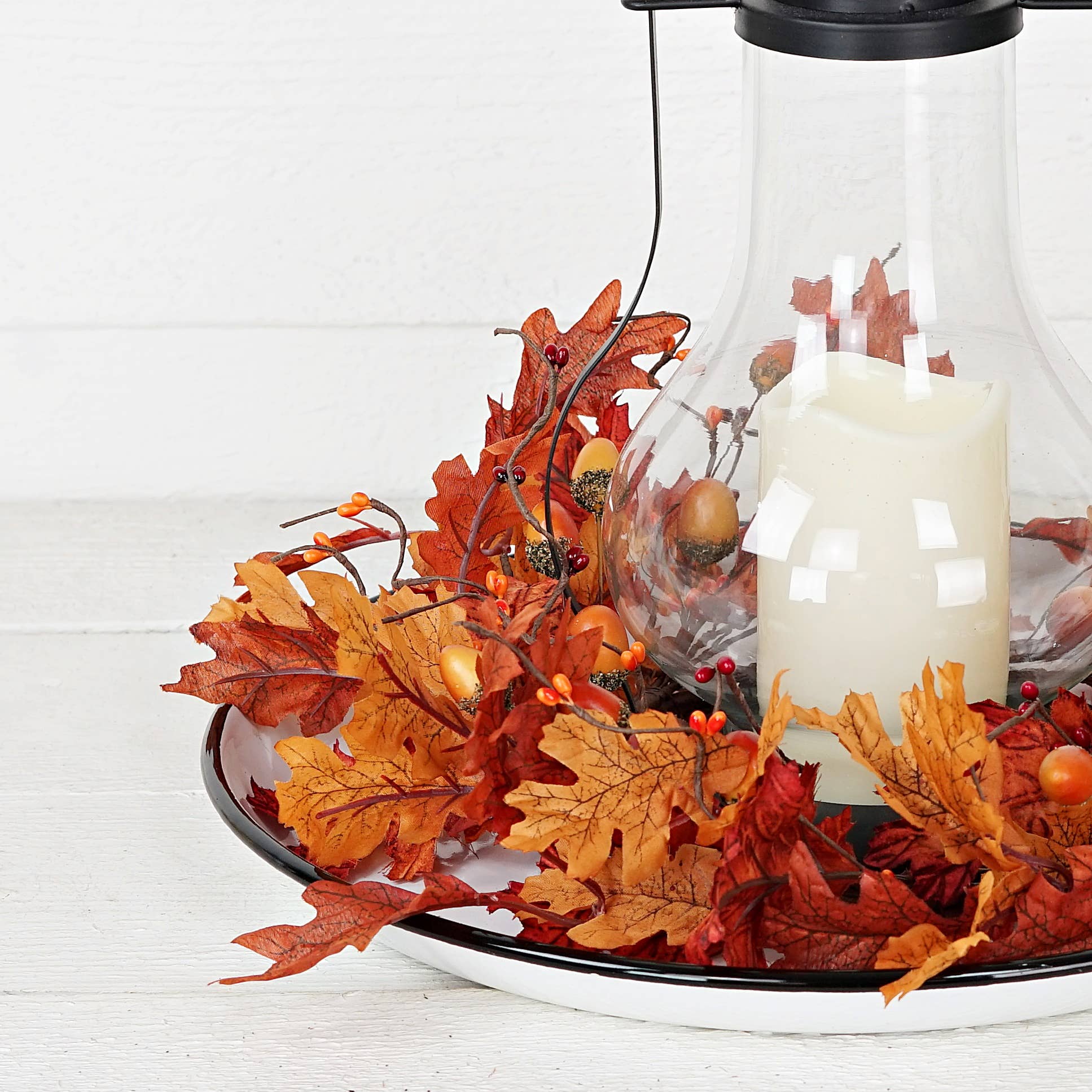 Fall Mix Wreath w. oak leaves 14-inch(6.5)