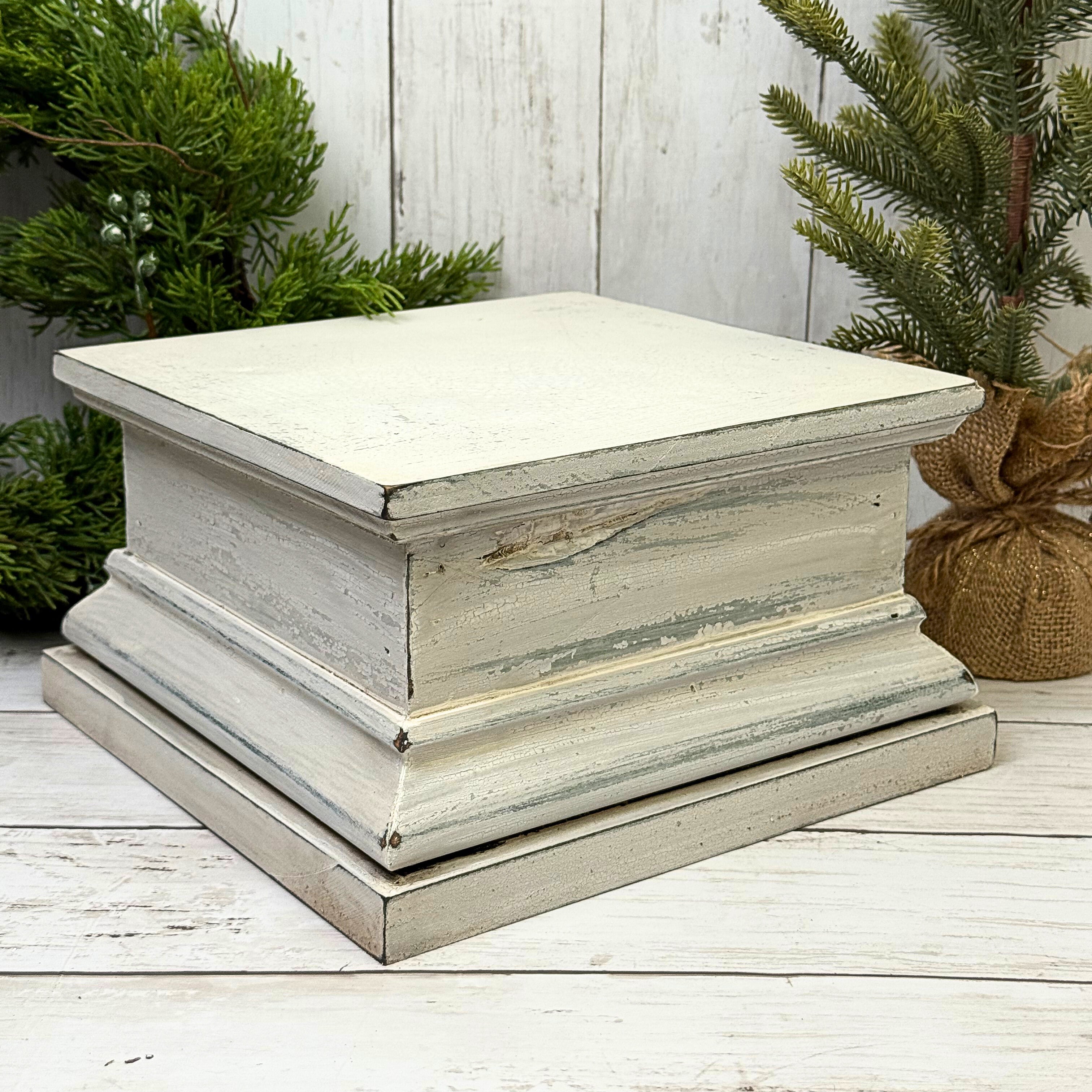 Distressed Pedestal